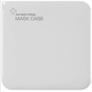 Portable Mask Case - Waterproof & Dust Free(white)